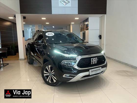 FIAT TORO 2.0 16V TURBO DIESEL VOLCANO 4WD AT9 FIAT TORO 2.0 16V TURBO DIESEL VOLCANO 4WD AT9